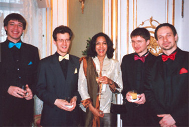 Wien - Hofburg - Fest zur Überreichung des Großen Goldenden Ehrenzeichens an Dr. Johann Rzeszüt (OGH Präsident) - Cameleon Quartett - Dezember 2006